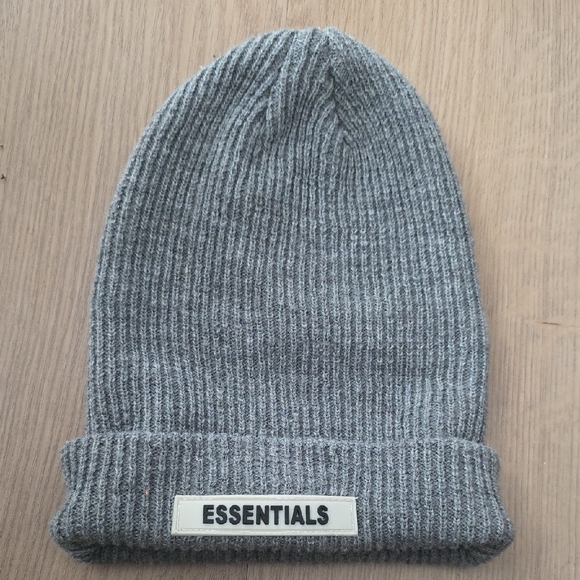 Essentials Charcoal Ribbed Beanie - Picture 1 of 2